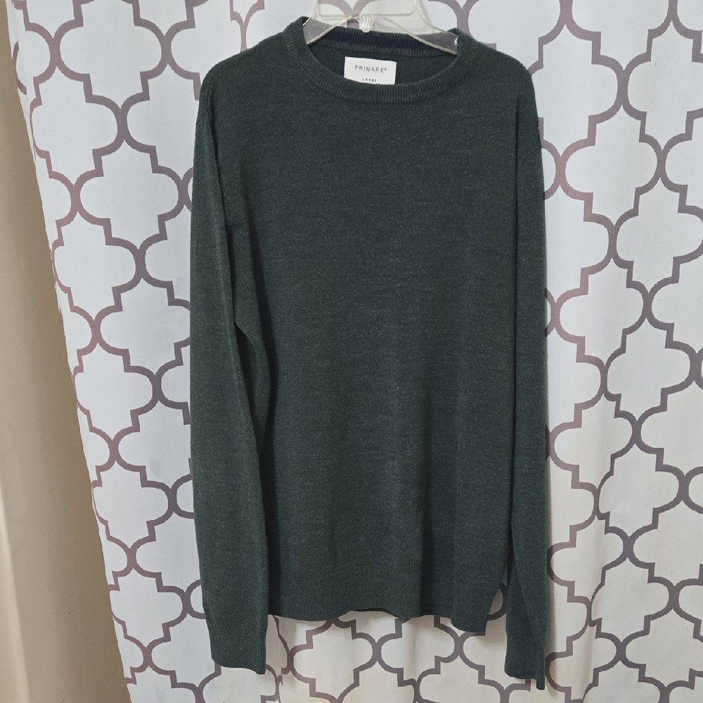 Primark Men's Dark Green Crewneck Sweater
